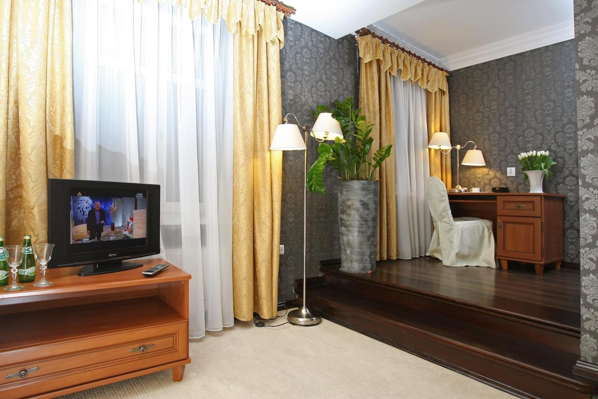 Hotel Imperium Chełmża Eksteriør billede
